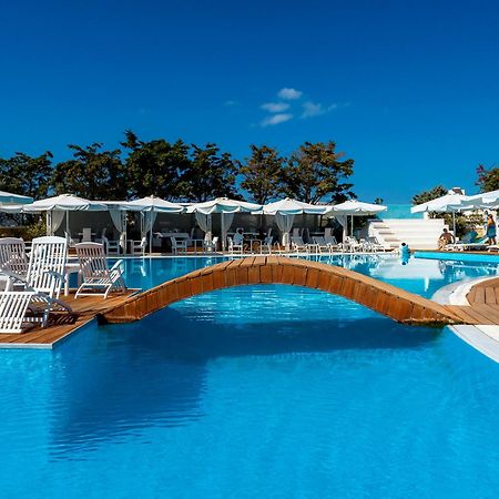 Chora Resort Hotel & Spa Folégandros Exteriör bild