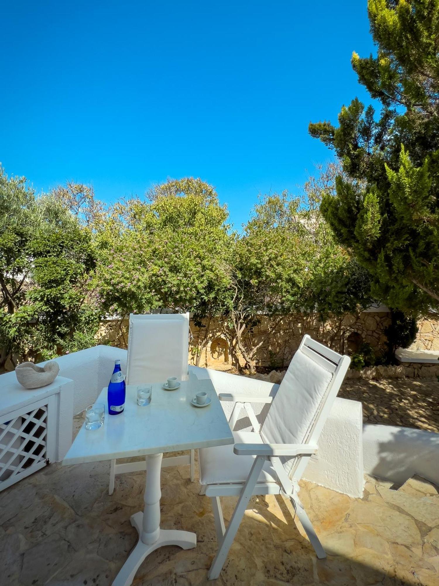 Chora Resort Hotel & Spa Folégandros Exteriör bild