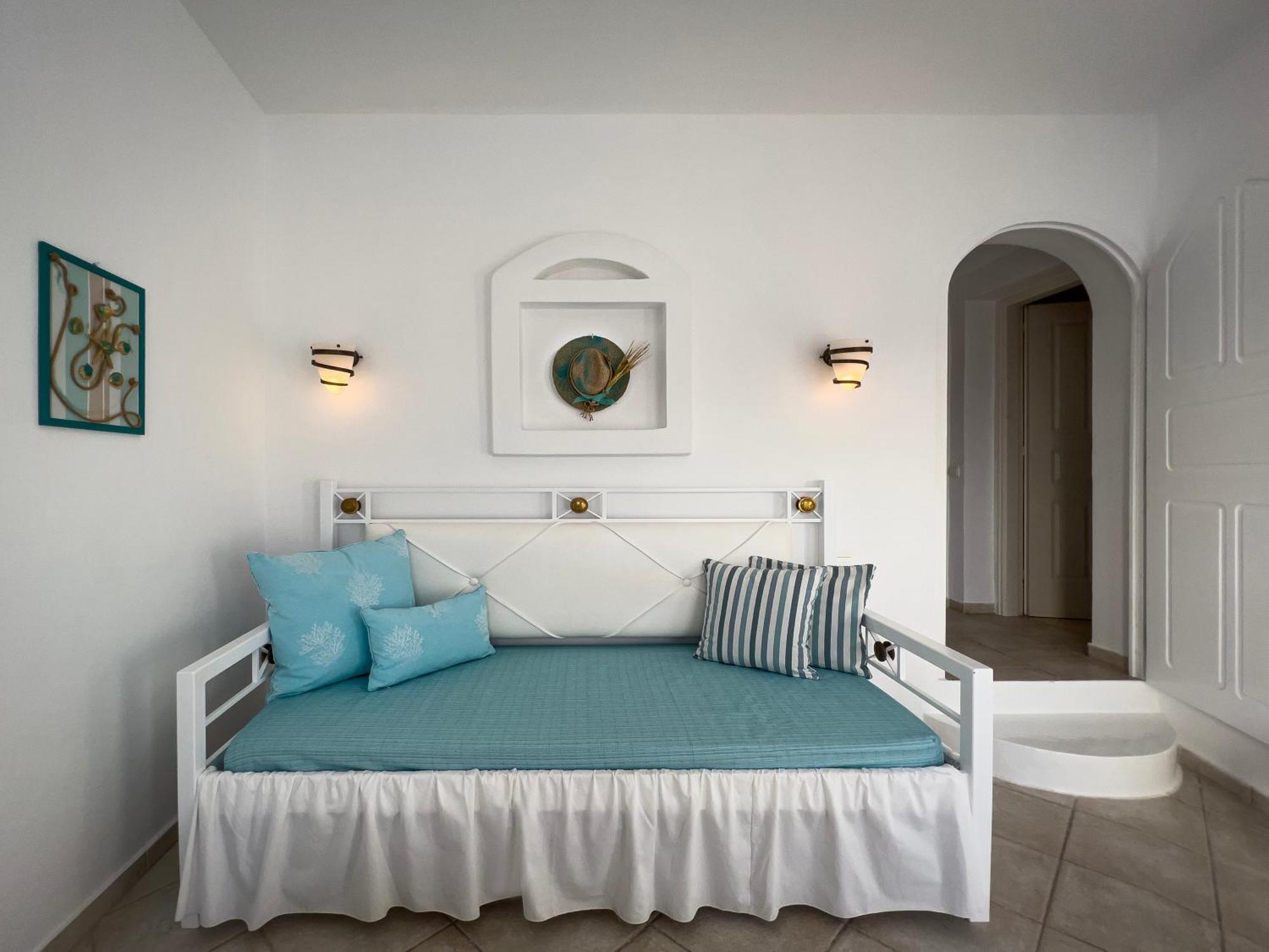 Chora Resort Hotel & Spa Folégandros Exteriör bild